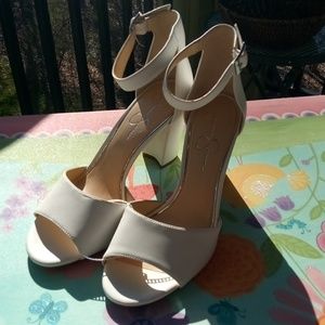 Jessica Simpson heels open💚💚💚💚💚🌷🌷🌷🌺🌺🌺🌻